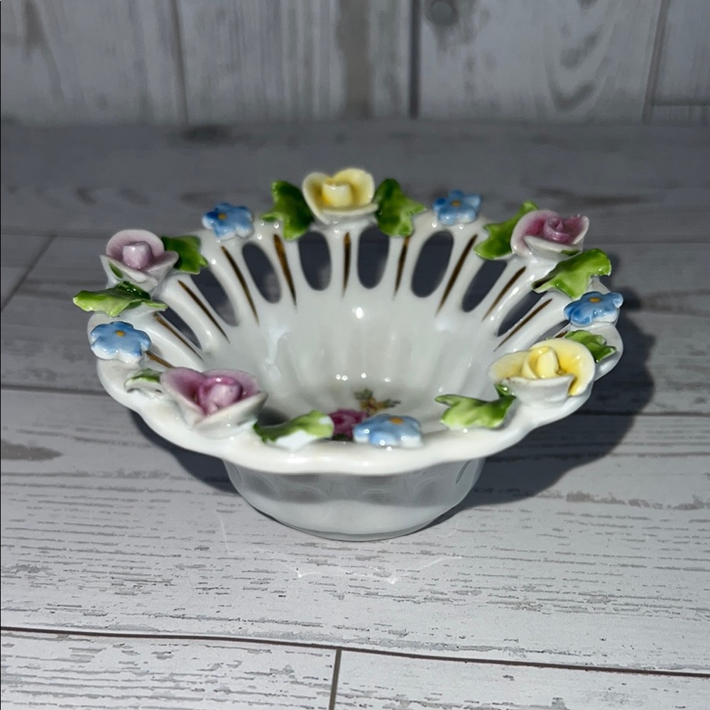 Vintage Floral Porcelain Decorative Bowl